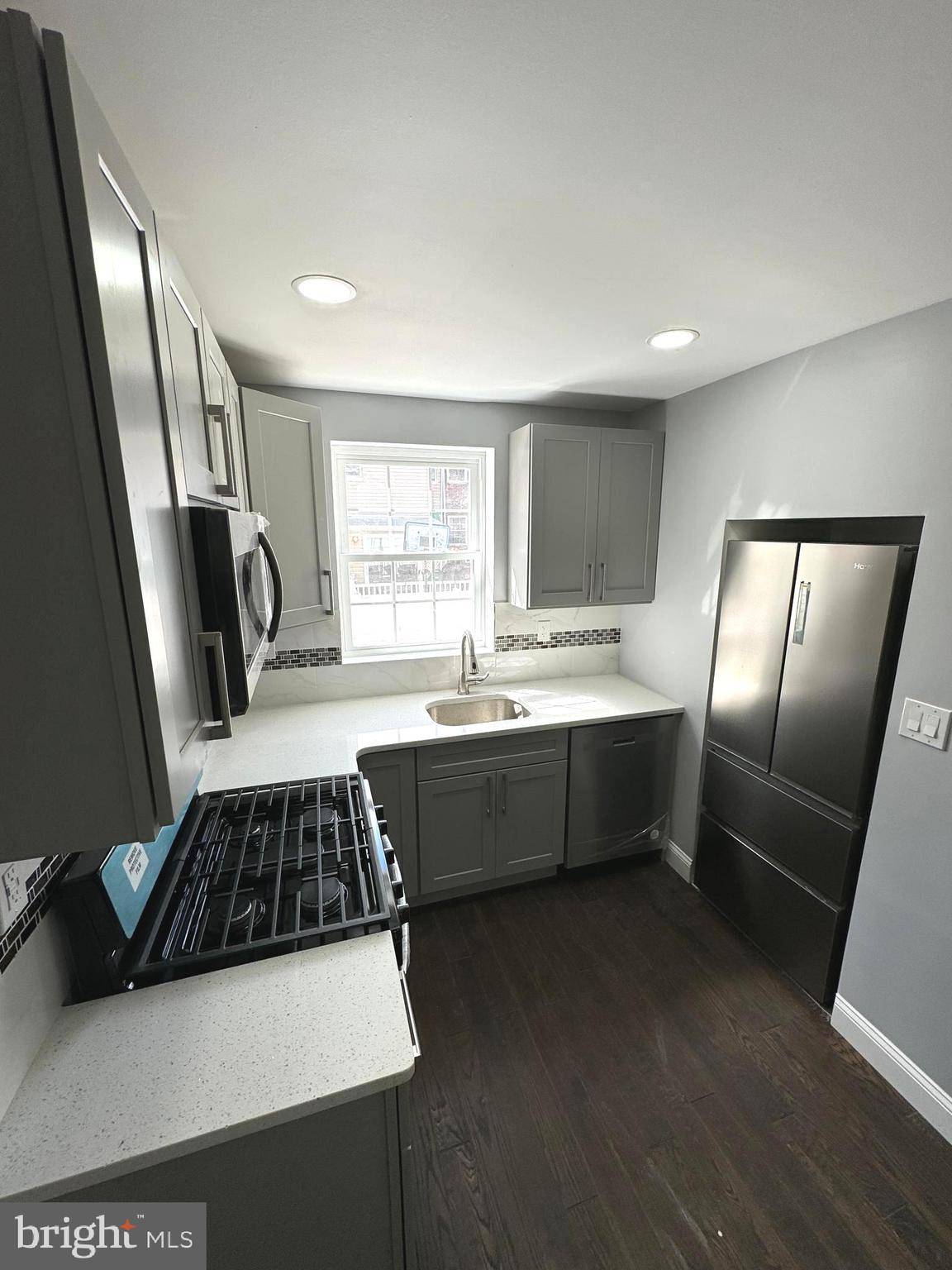 Philadelphia, PA 19145,2834 S SMEDLEY ST