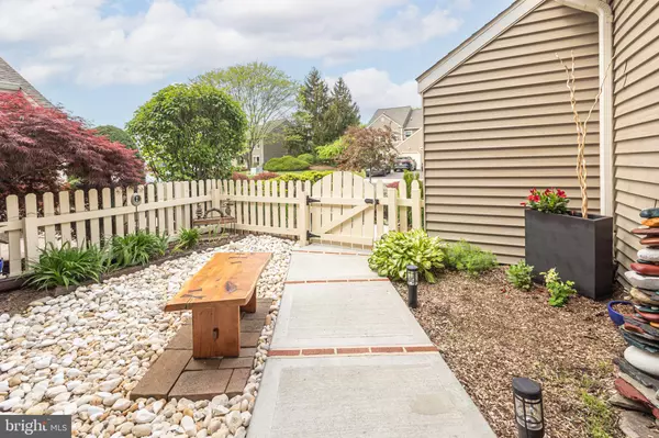 Yardley, PA 19067,196 WILDFLOWER CIR