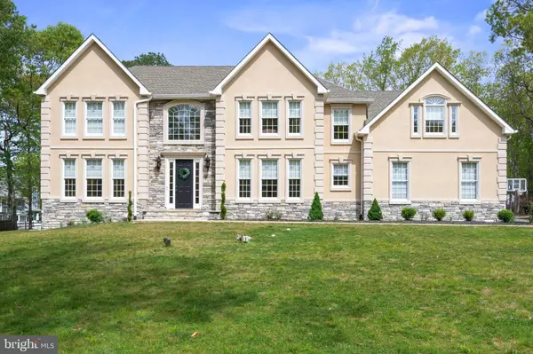 50 CONSTITUTION DR, Southampton, NJ 08088