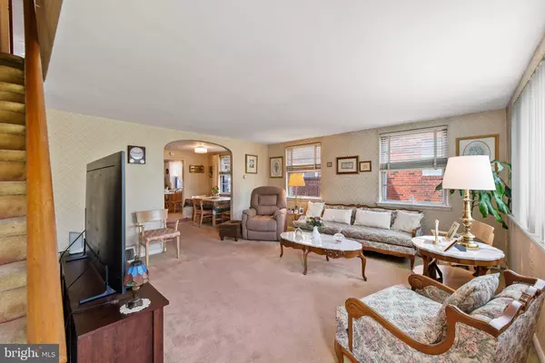 Philadelphia, PA 19114,3564 GRANT AVE