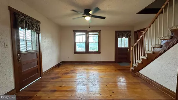 Fredericksburg, VA 22405,11 STRAWBERRY LN