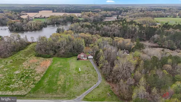 Montross, VA 22520,6 DOCKSIDE CT
