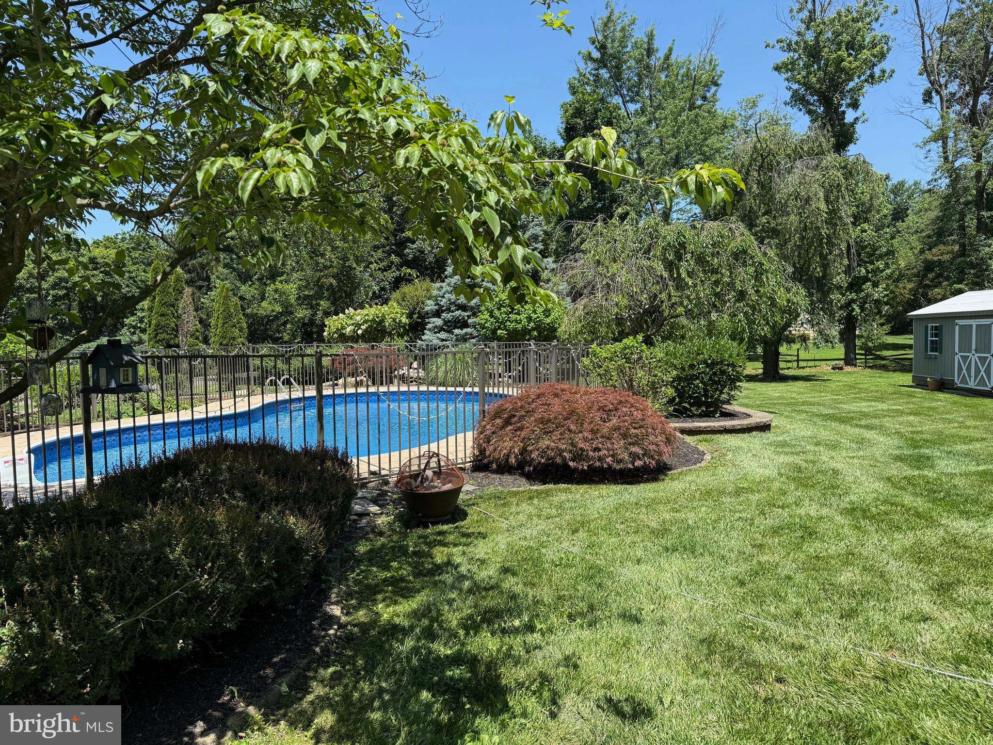 Newtown, PA 18940,83 WINDING LN