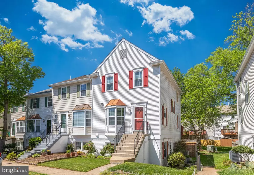 4038 SPRING RUN CT #7A, Chantilly, VA 20151