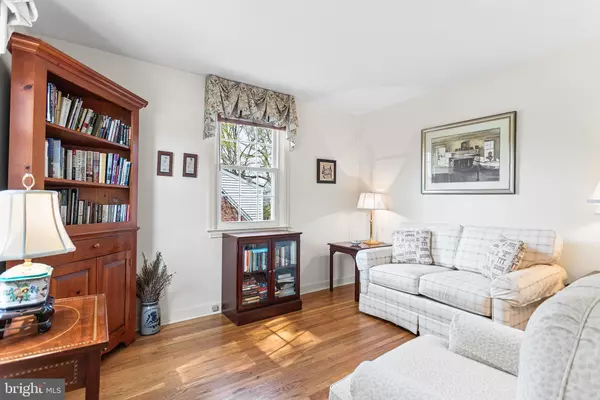 Newtown Square, PA 19073,31 RODNEY DR