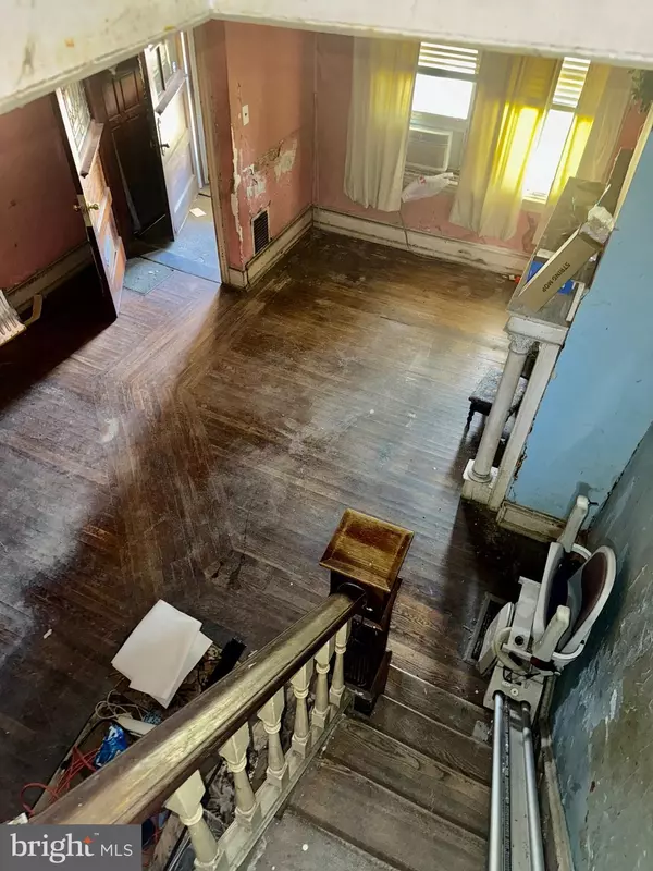 Philadelphia, PA 19143,5844 WILLOWS AVE