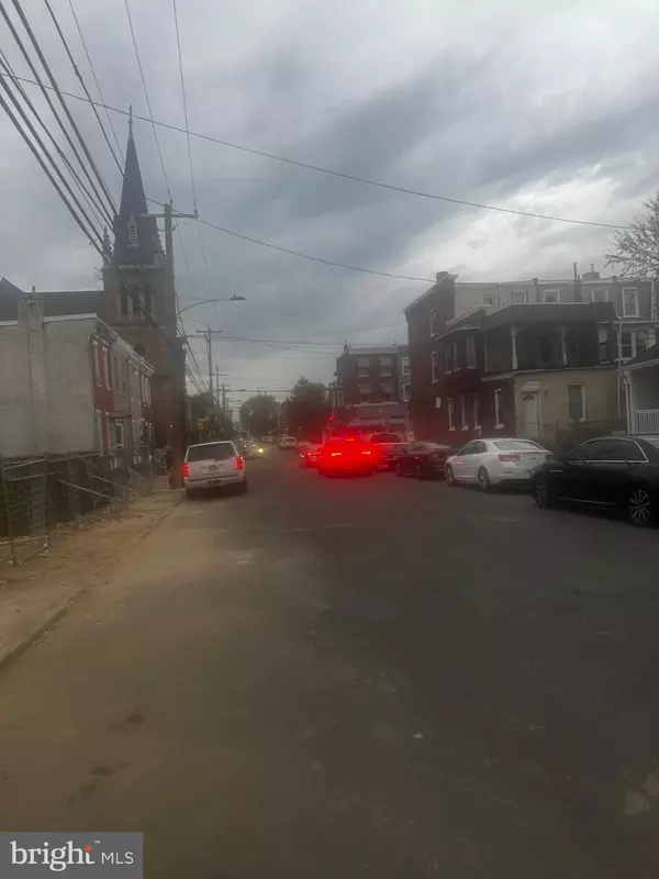 Philadelphia, PA 19104,818 N 42ND ST