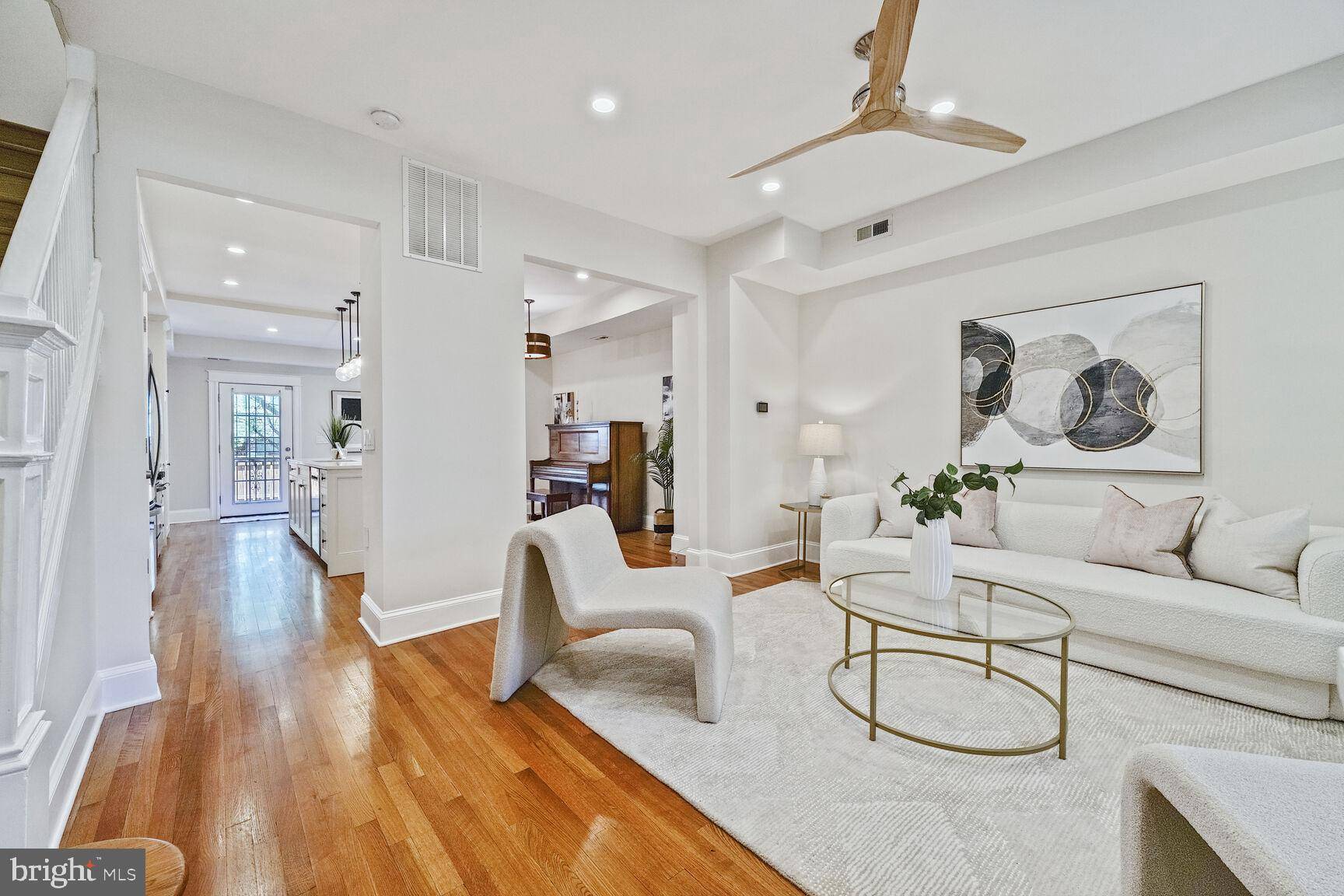 Washington, DC 20002,1406 ORREN ST NE