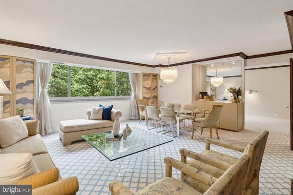 4601 N PARK AVE #211, Chevy Chase, MD 20815