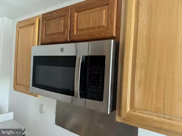 Philadelphia, PA 19143,6024-28 LARCHWOOD AVE