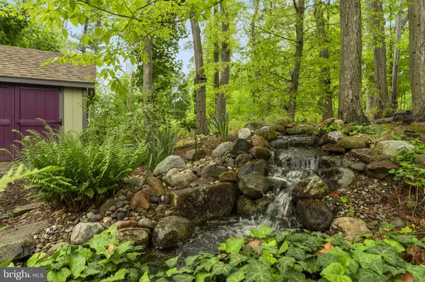 Doylestown, PA 18902,4025 BRANCHES LN