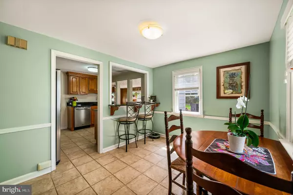 Hatboro, PA 19040,416 PRESTON LN