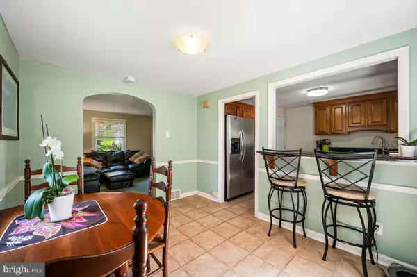 Hatboro, PA 19040,416 PRESTON LN