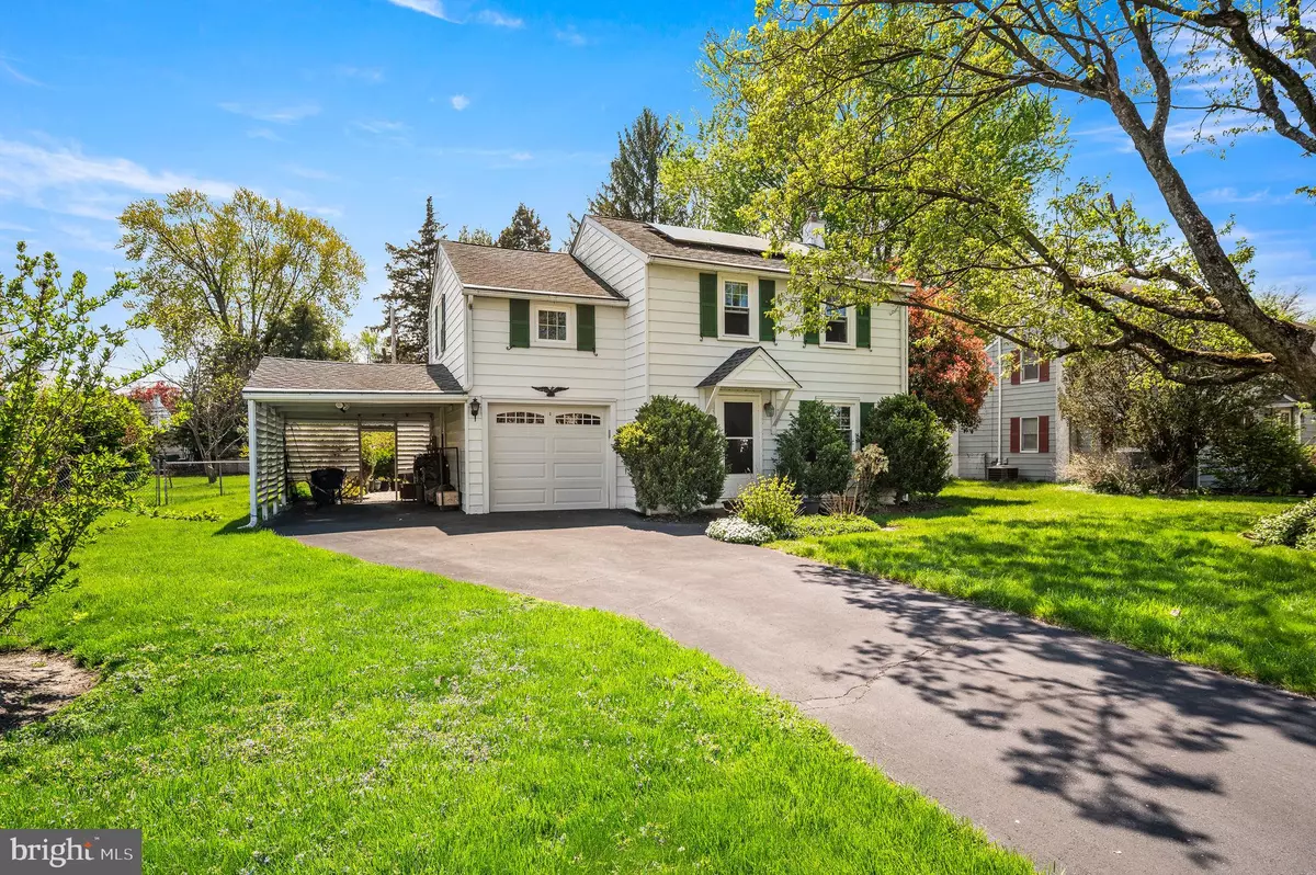 Hatboro, PA 19040,416 PRESTON LN