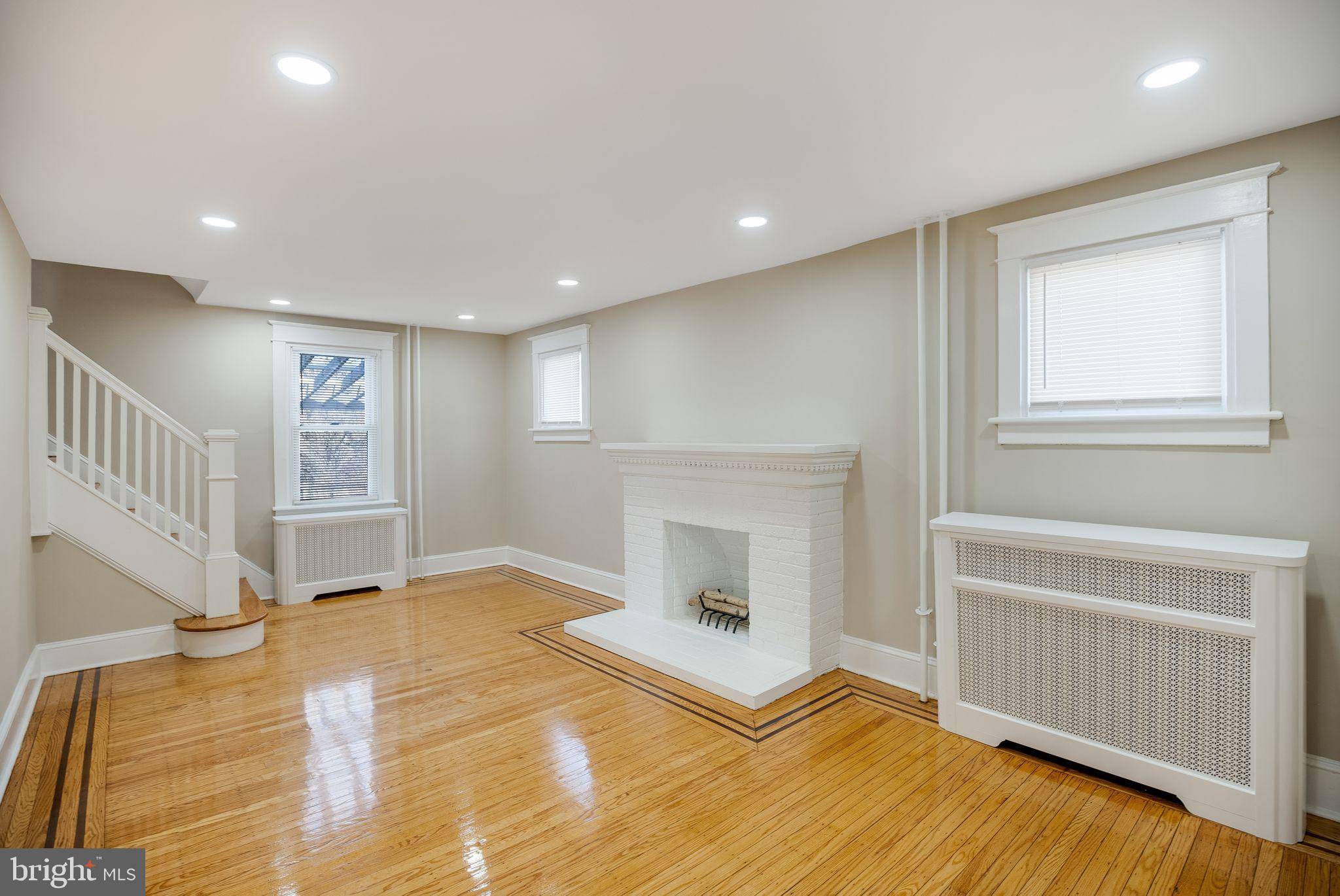 Glenside, PA 19038,142 CENTRAL AVE