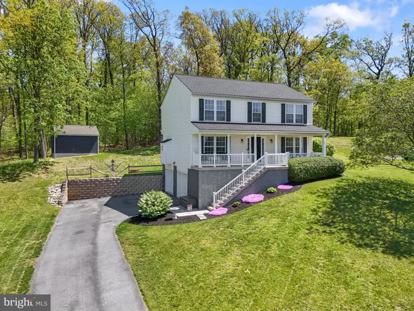 Spring Grove, PA 17362,265 LAKEVIEW DR