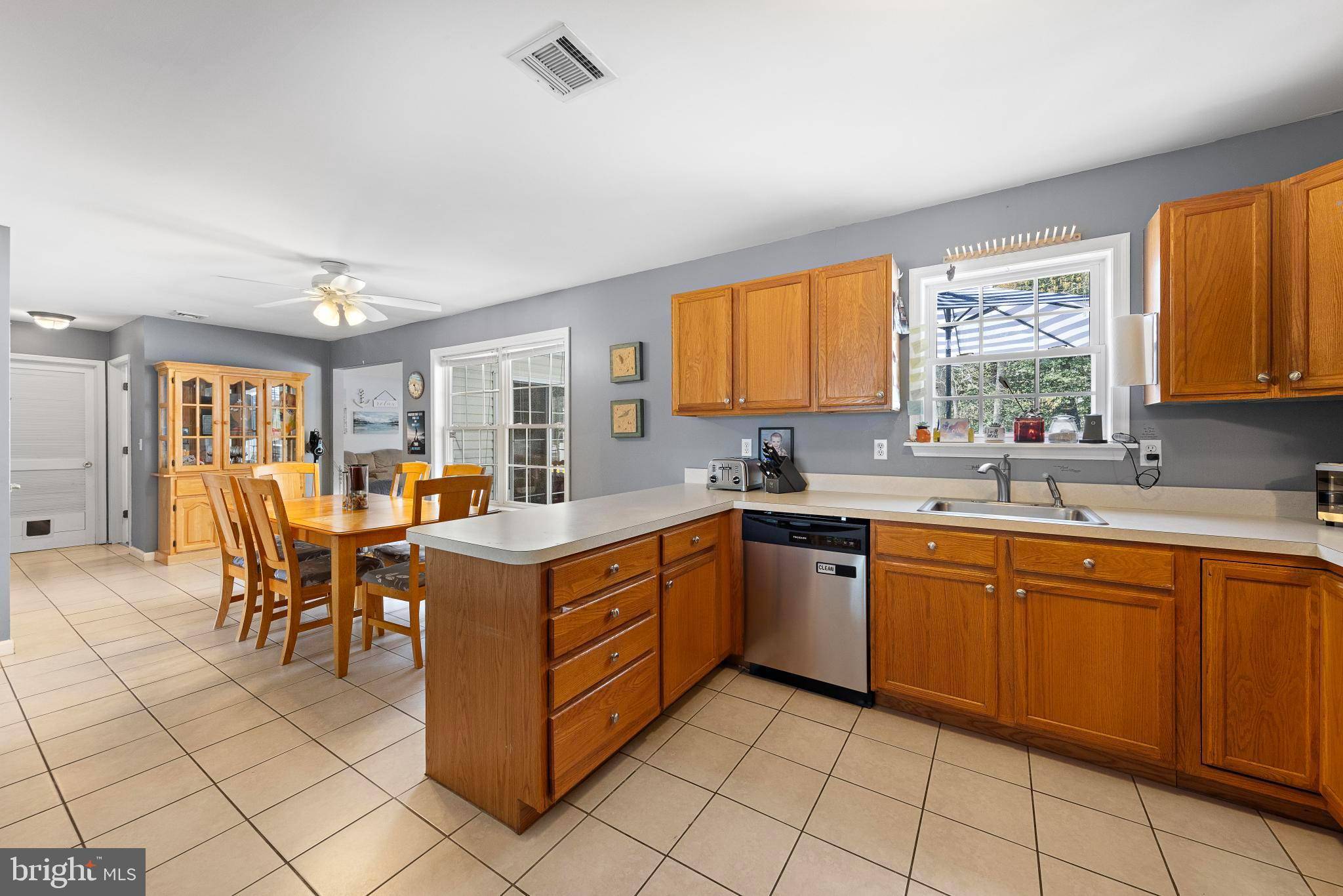 Forked River, NJ 08731,722 SANDY HOOK DR