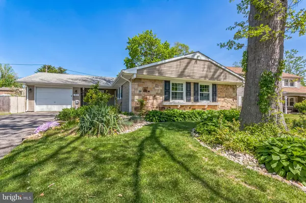 Willingboro, NJ 08046,40 HARRINGTON CIR