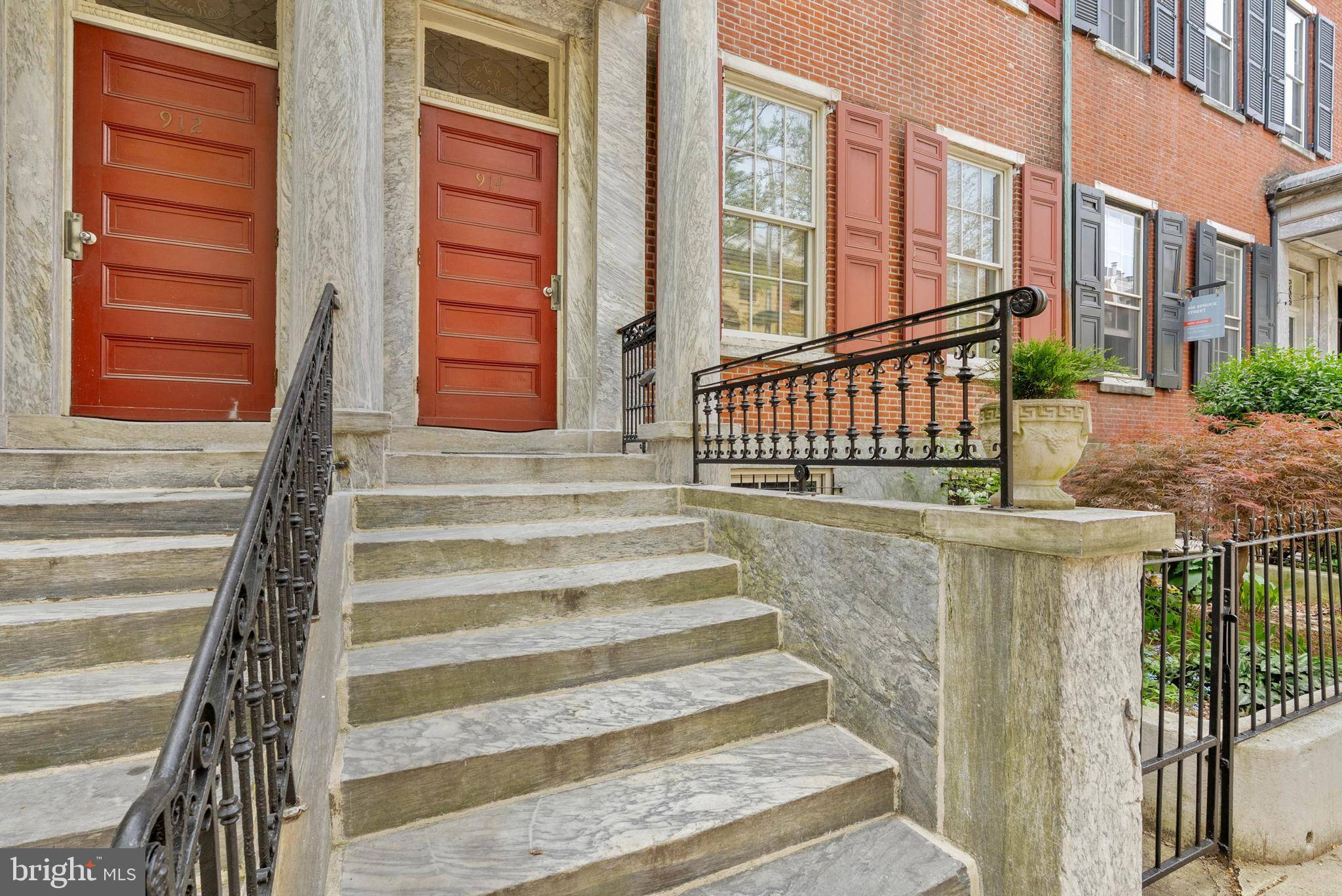 Philadelphia, PA 19107,914 SPRUCE ST #9