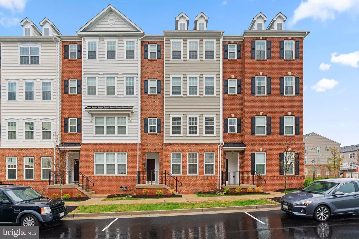 Owings Mills, MD 21117,9451 JAMES MACGOWAN LN