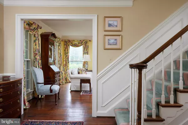 Potomac, MD 20854,12215 DREWS CT