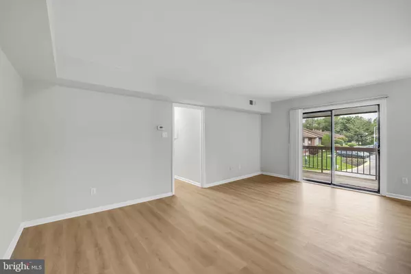 Wilmington, DE 19808,5414 VALLEY GREEN DR #D4