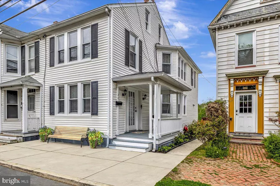 28 BOND ST, Westminster, MD 21157