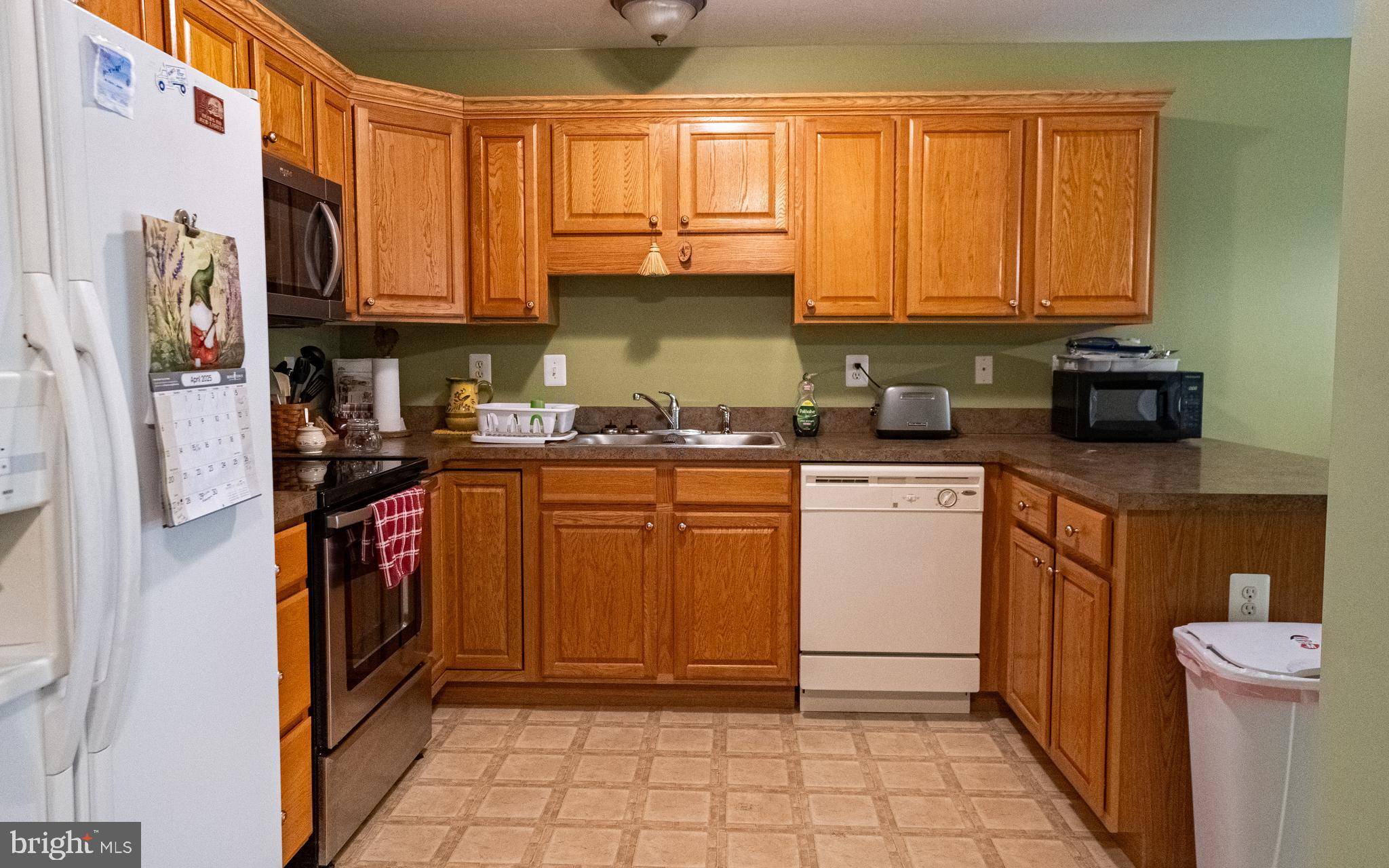 Dover, PA 17315,3070 BARLEY CIR #64