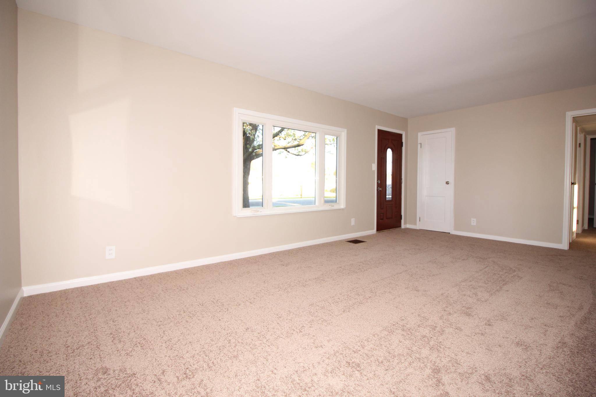 Fairless Hills, PA 19030,271 GUILFORD RD