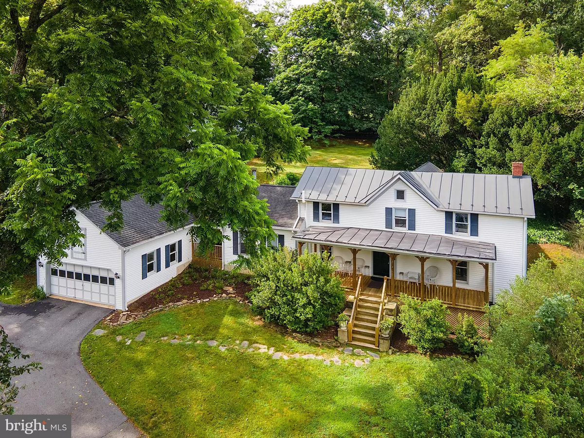 Round Hill, VA 20141,35739 HAYMAN LN