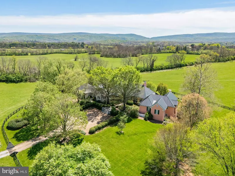 154 CLAY HILL RD, Boyce, VA 22620