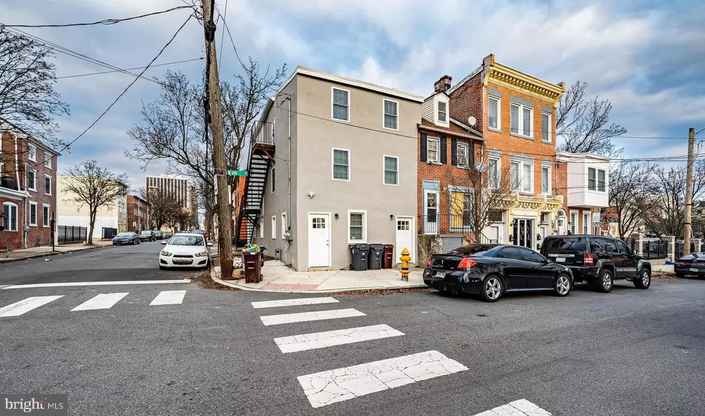 221 W SIXTH ST, Wilmington, DE 19801