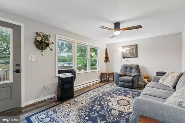 Martinsburg, WV 25404,582 HANSHEW LN