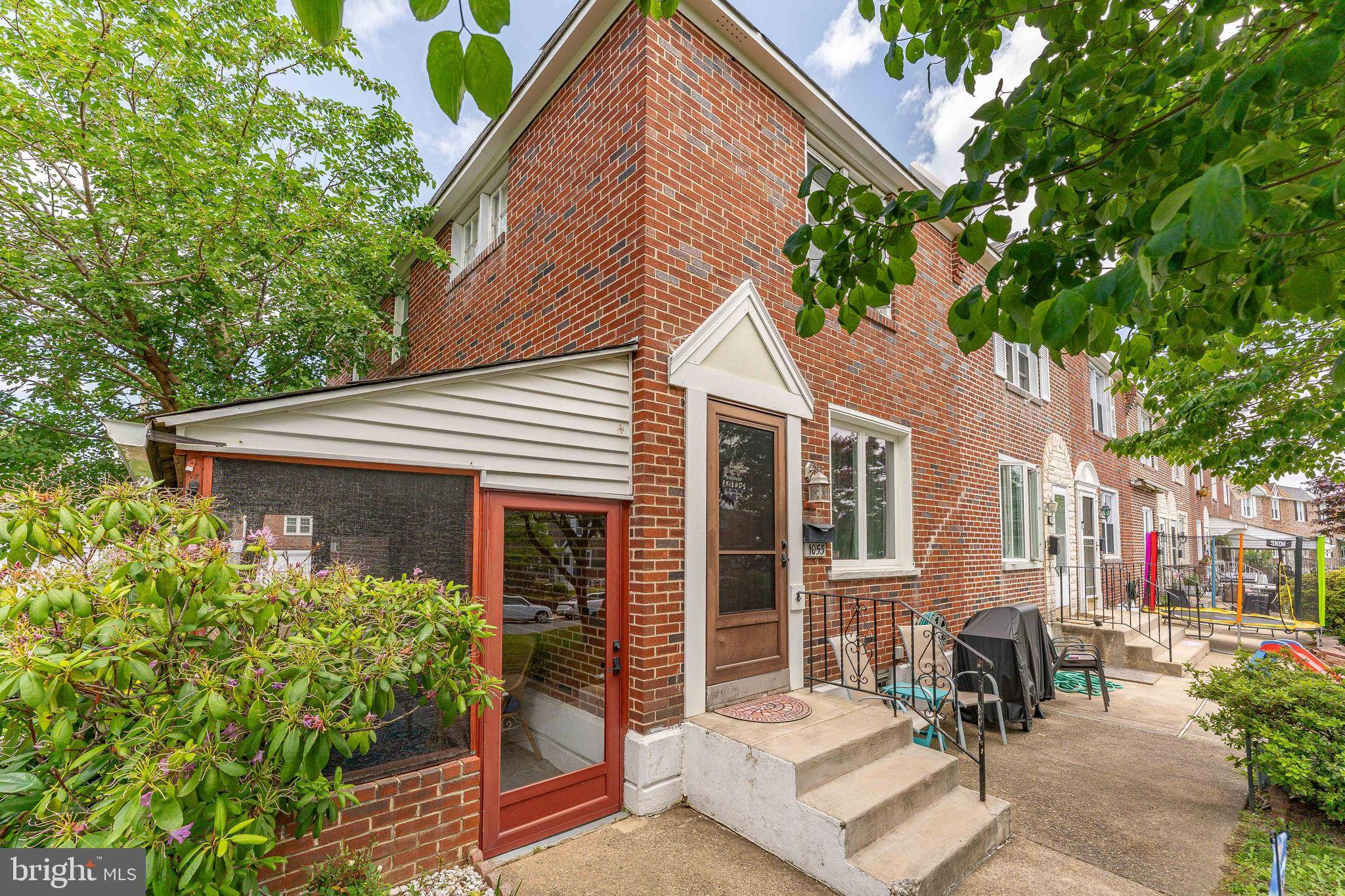 Glenolden, PA 19036,1053 TREMONT DR
