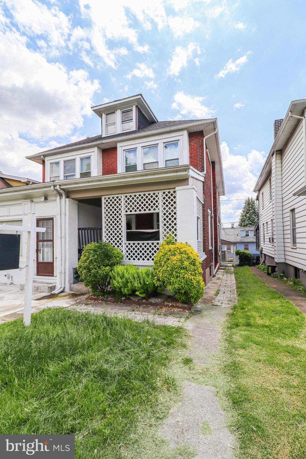 Harrisburg, PA 17111,2705 DERRY ST