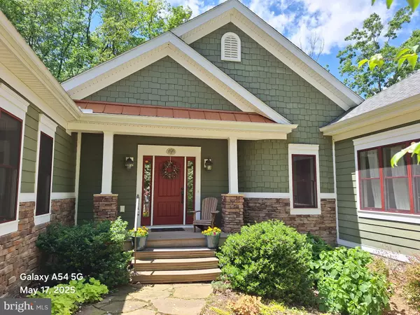 Broadway, VA 22815,9586 BRUNK SPRING LN