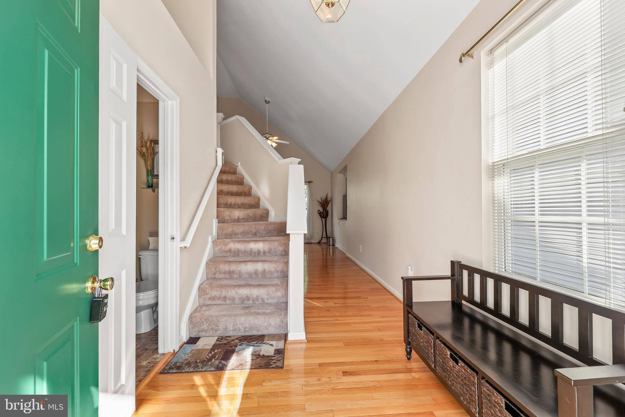 Centreville, VA 20121,6010 HONNICUT DR
