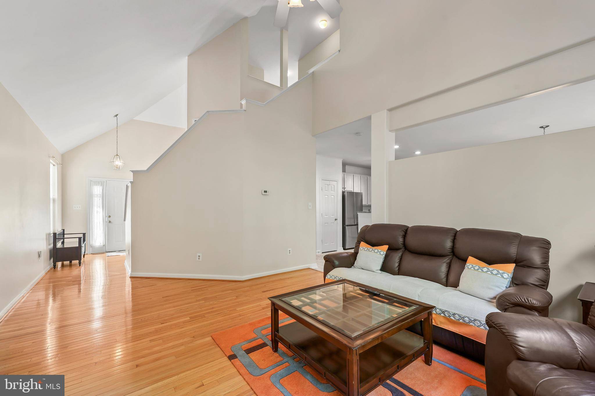 Centreville, VA 20121,6010 HONNICUT DR