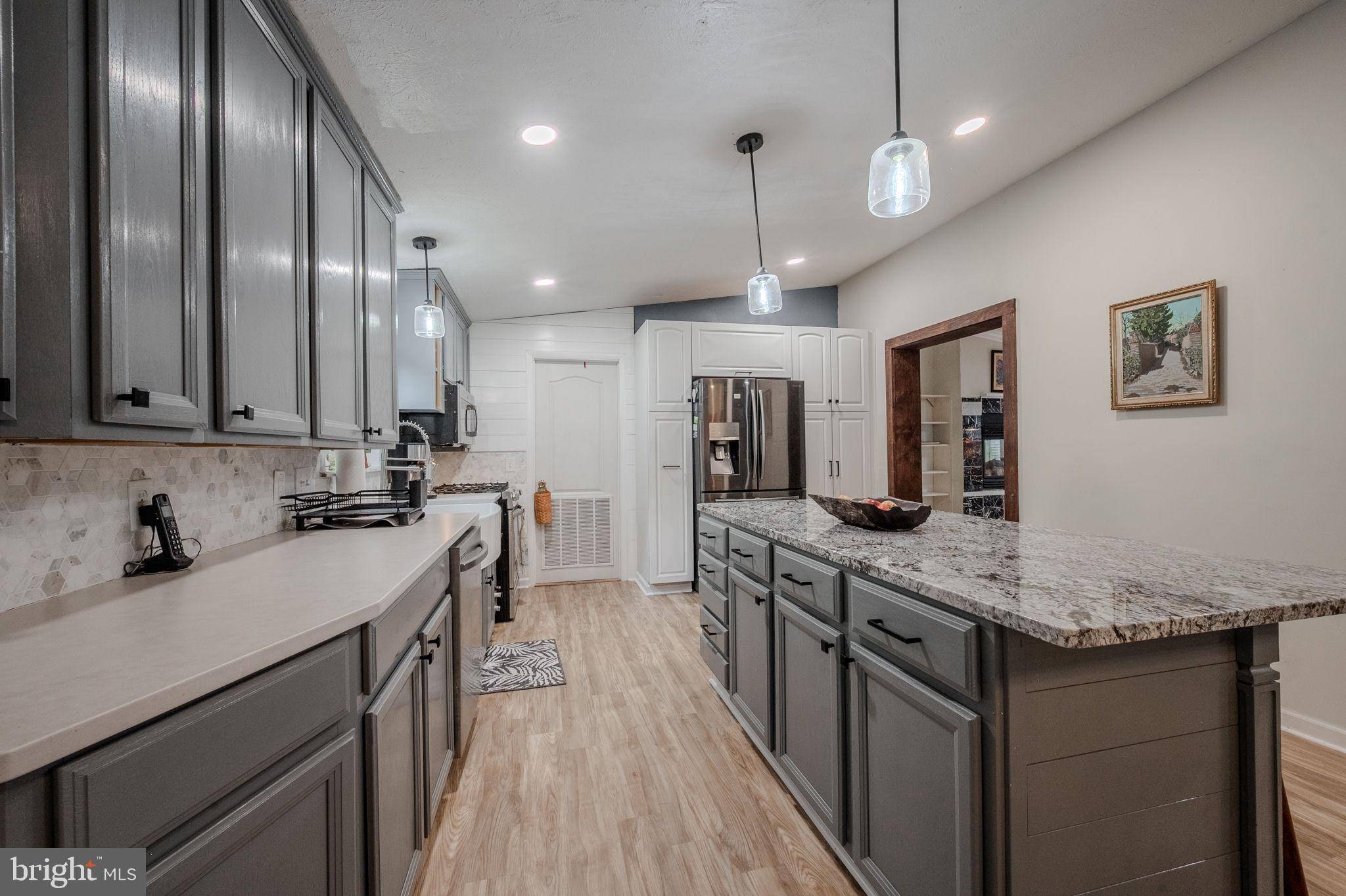Ocean View, DE 19970,12 WOODS CIR