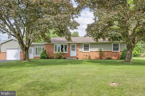 Douglassville, PA 19518,22 CENTER RD