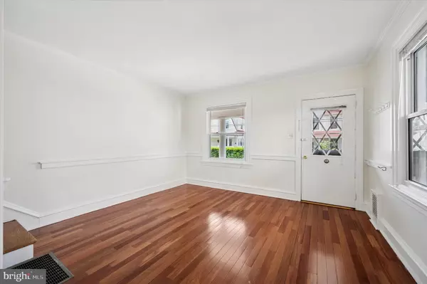 Bryn Mawr, PA 19010,855 SUMMIT GROVE AVE