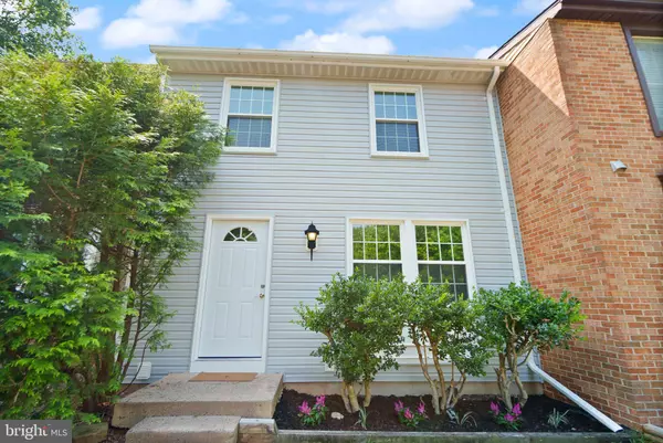 1690 SIERRA WOODS CT, Reston, VA 20194