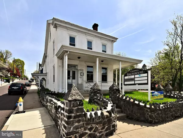 225 N MAIN ST, Sellersville, PA 18960