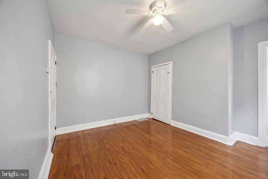 Philadelphia, PA 19142,7115 YOCUM ST