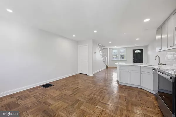 Darby, PA 19023,303 GOLF RD