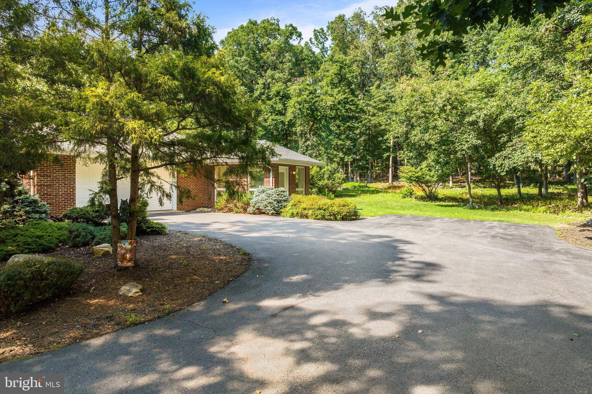 Penn Laird, VA 22846,5983 LABS RUN LN