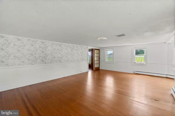 Keymar, MD 21757,10104 OAK HILL RD