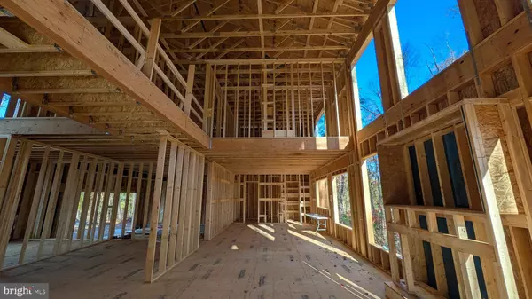 Manassas, VA 20111,6634 DAVIS FORD RD.