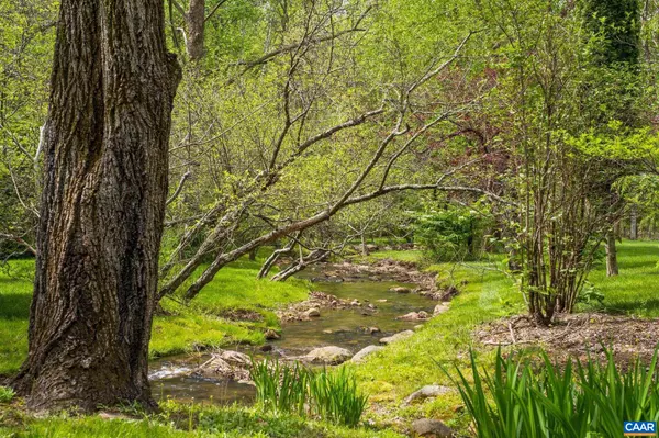 Afton, VA 22920,4547 TAYLOR CREEK RD