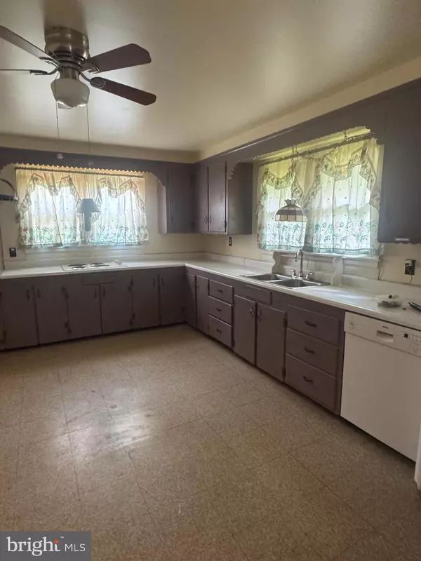 Newfield, NJ 08344,2917 VICTORIA AVE